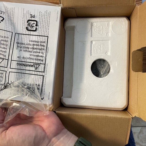 Tascam DR-60DmkII 4-Channel Portable Recorder with 8GB Memory Card, - Picture 8 of 8